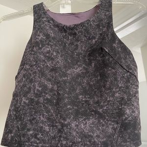 Lululemon INVIGORATE TRAINING TANK TOP
Denim Wash Print Dusky Lavender Black sz8